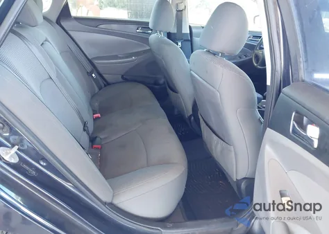 2013 Hyundai Sonata Gls z USA, uszkodzony, nr VIN 5NPEB4AC7DH673599